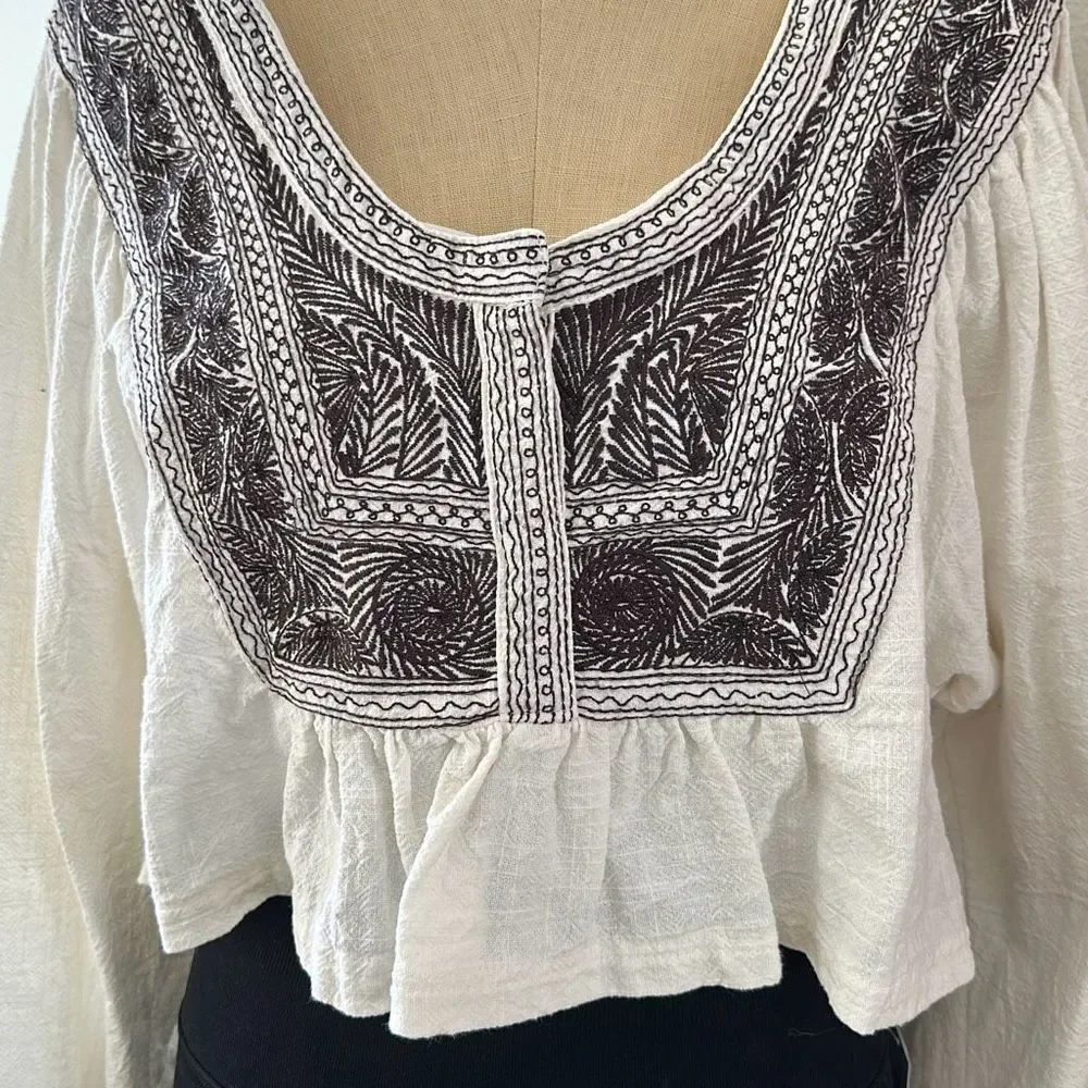 FREE PEOPLE Iggie Embroidered Blouse in Ivory/Black Bean Size XS